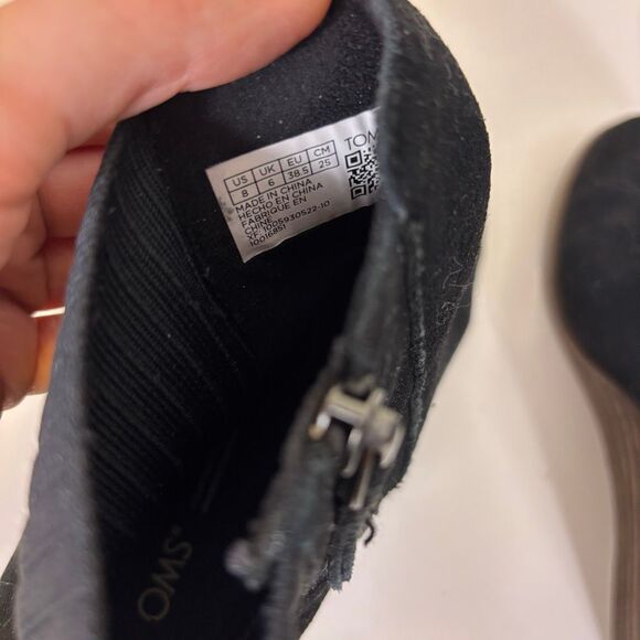 TOMS Black Suede Wedge Booties Size 8 - Picture 6 of 7